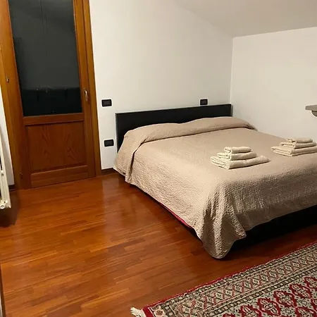 Kwatera prywatna Locazione Turistica Da Denis